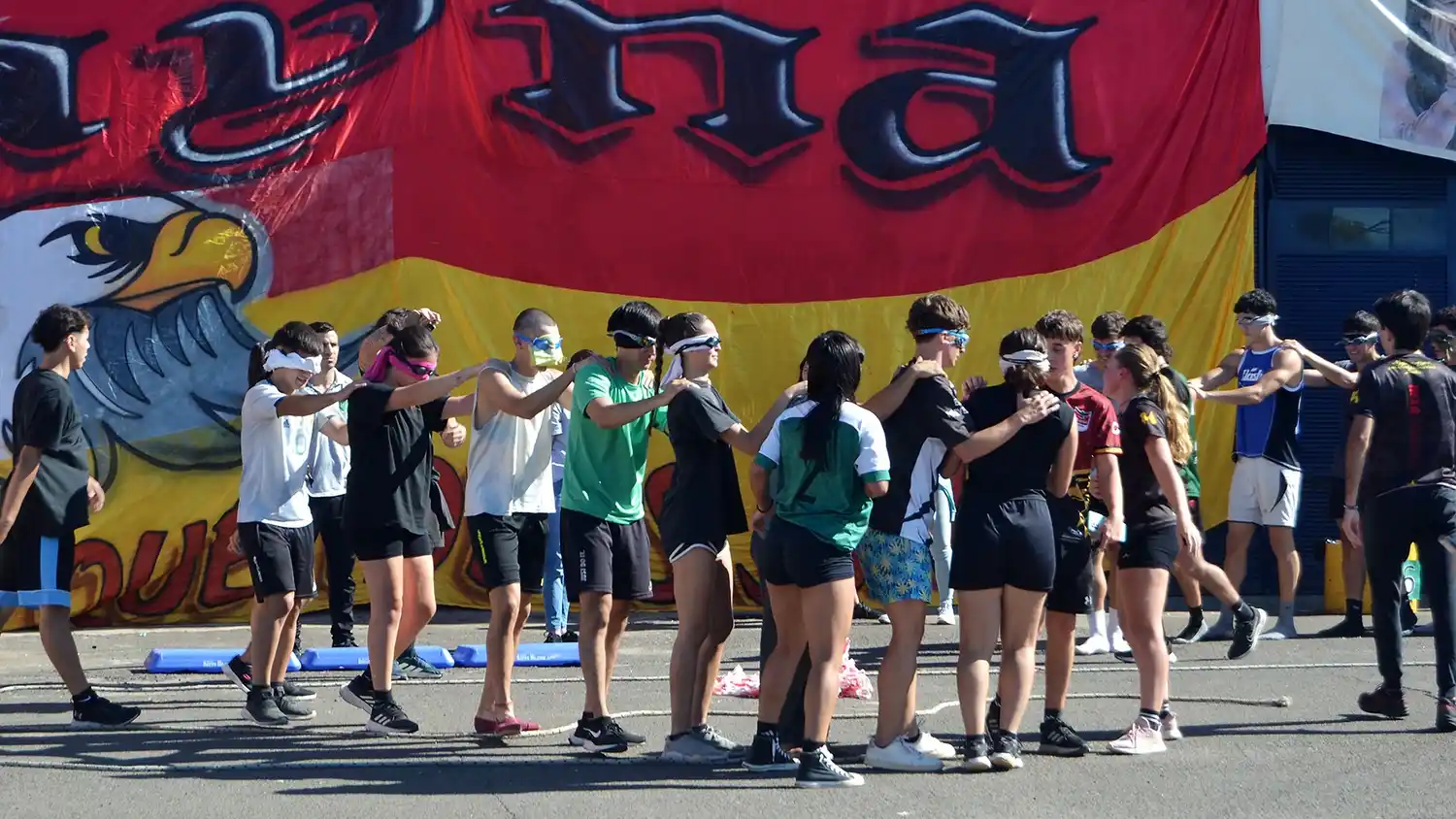 Bautismo de Ingresantes del Profesorado de Educación Física: identidad, juego y tradición