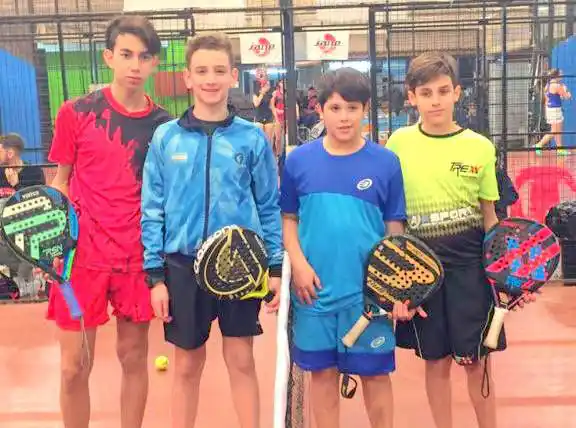 Maier y Archieri, semifinalistas en el circuito nacional de padel