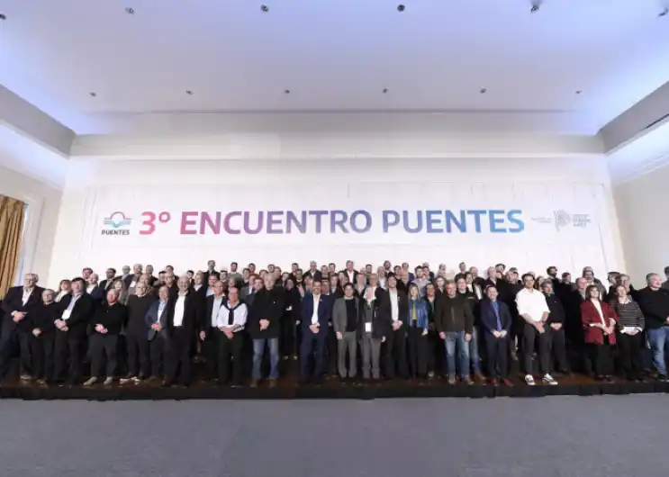 Programa Puentes: La Provincia amplía la oferta académica universitaria en distritos de la región 