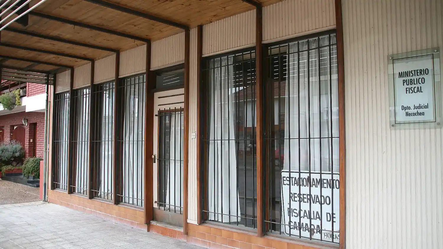 Sede. De la Fiscalía, donde deberán comparecer los dos jóvenes aprehendidos