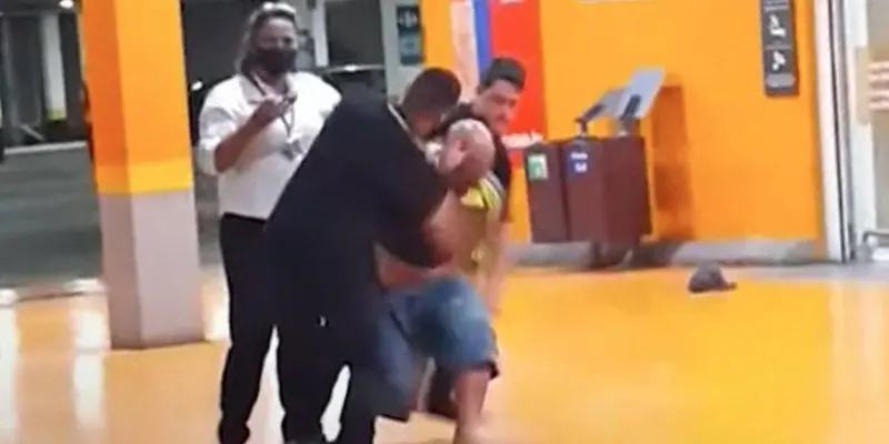 BRASIL despide con «inmensa tristeza» a hombre negro golpeado hasta la muerte