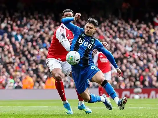 El líder Arsenal sufrió una sorpresiva derrota