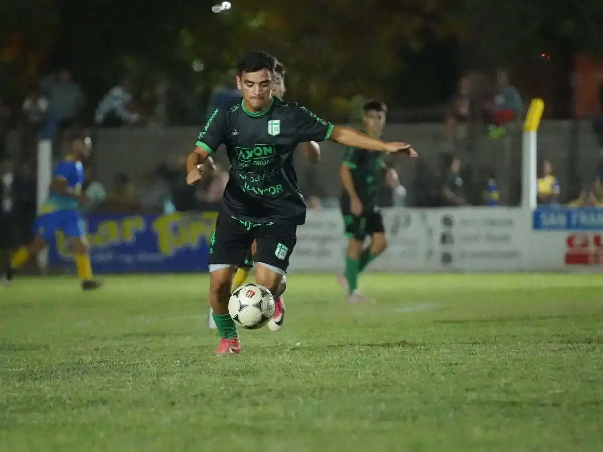 Noche de adelantos en la Liga Regional