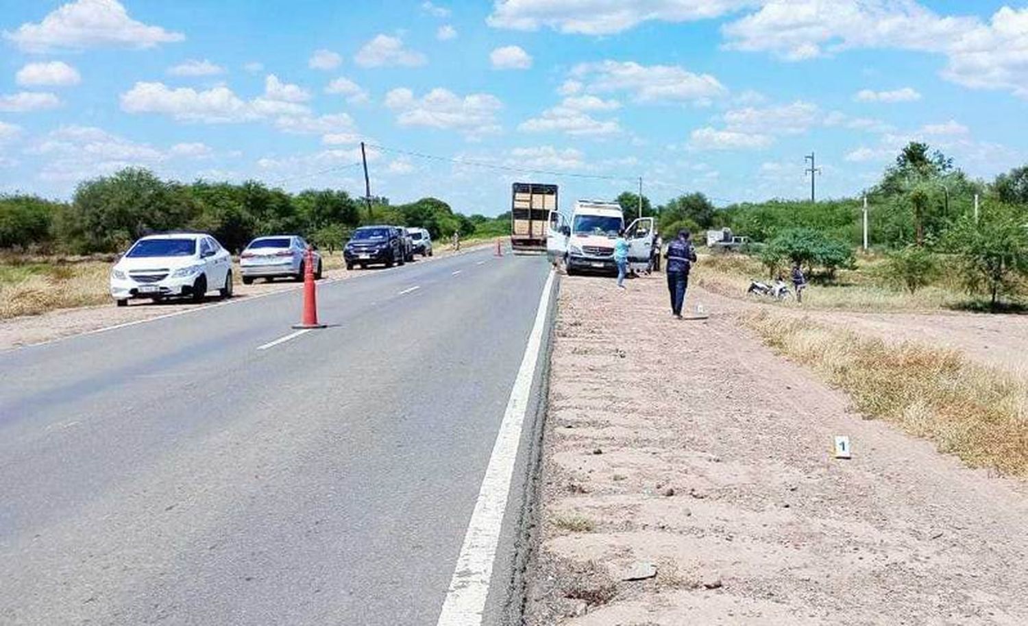 Una docente perdió el control de su 
moto, terminó en la banquina y murió