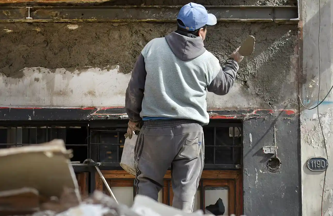 Cuánto cobra un albañil por hora en marzo de 2025