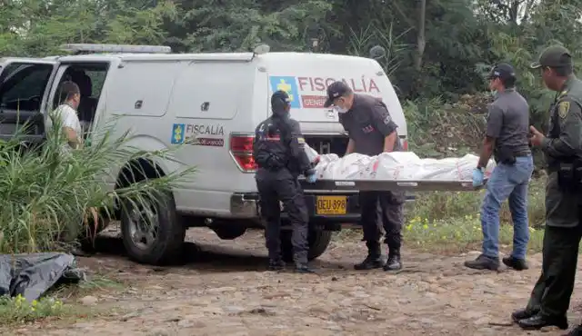«Con las manos atadas, con las caras destrozadas por disparos»: cada vez encuentran más cadáveres en la frontera con Colombia