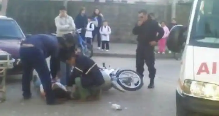 Mujer herida en accidente