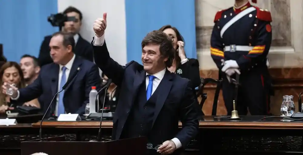 Milei anunció reformas entre ataques al kirchnerismo, Villarruel y empresarios