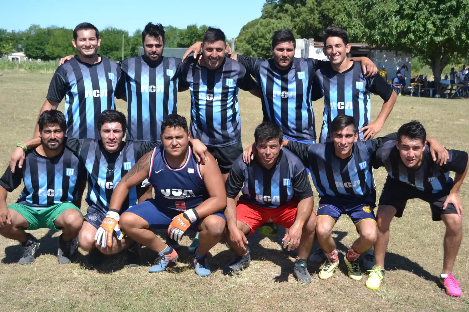 Fútbol Libre continua la actividad en "Lo de Mencho" 