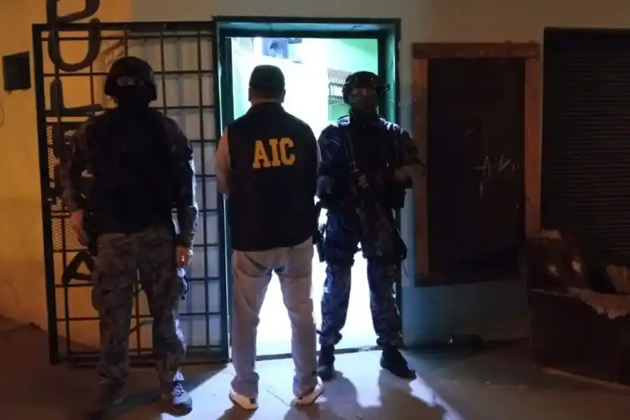 Efectivo trabajo: requisa en una casa y recuperación de materiales robados en una obra de viviendas