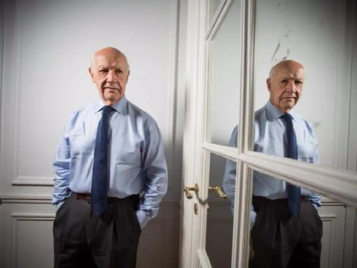 Lavagna aseguró que su espacio evita "caer en alguno de los dos extremos de la grieta"