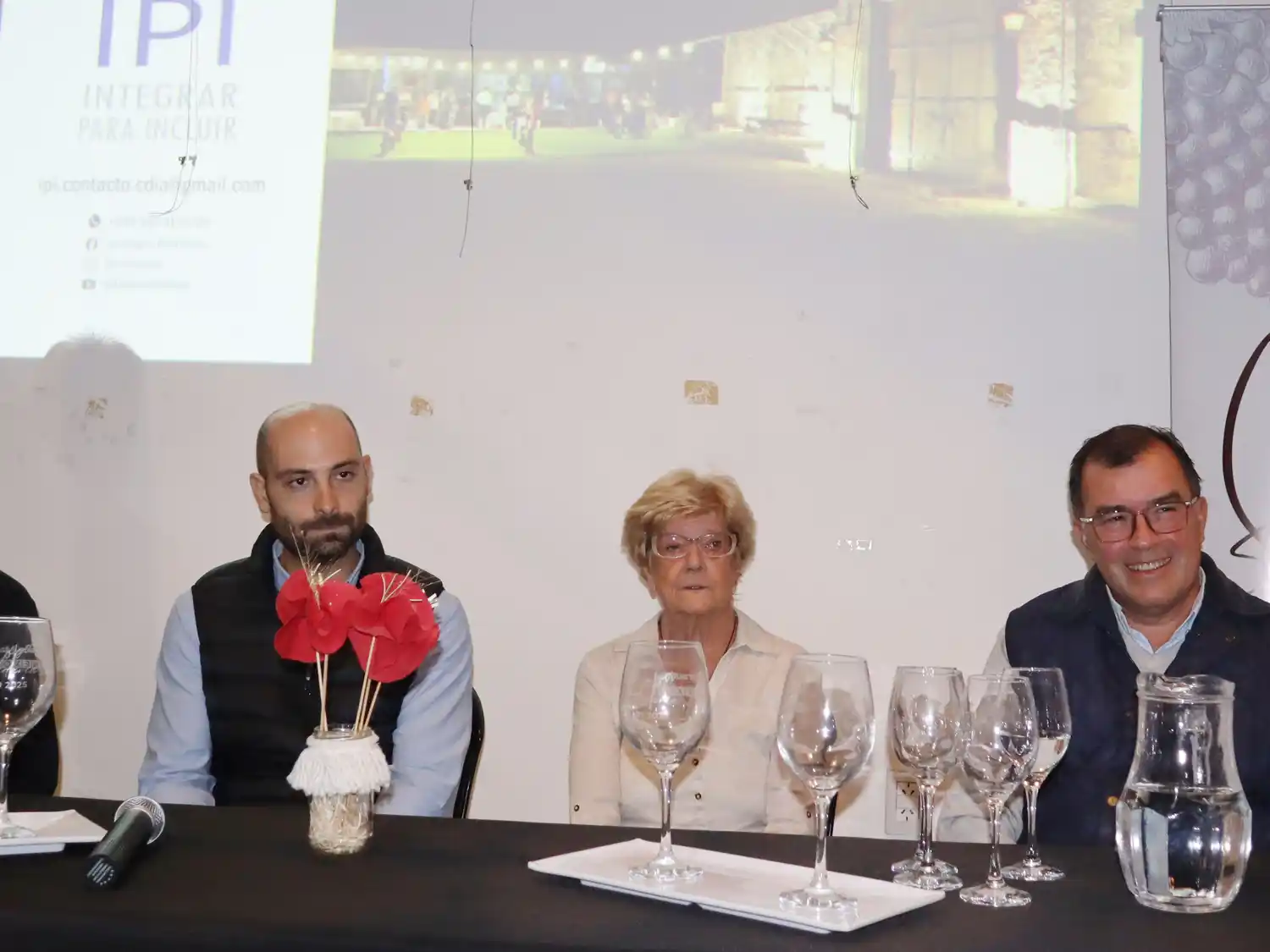 Presentan “Una Copa Solidaria” a beneficio de la Asociación Civil Integrar para Incluir