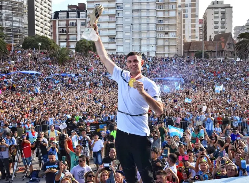 Siguen los homenajes a los campeones