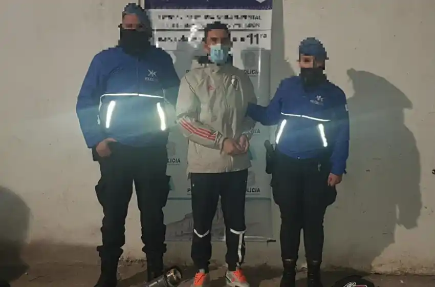 Un conductor, inhabilitado por homicidio, quiso sobornar a la policía