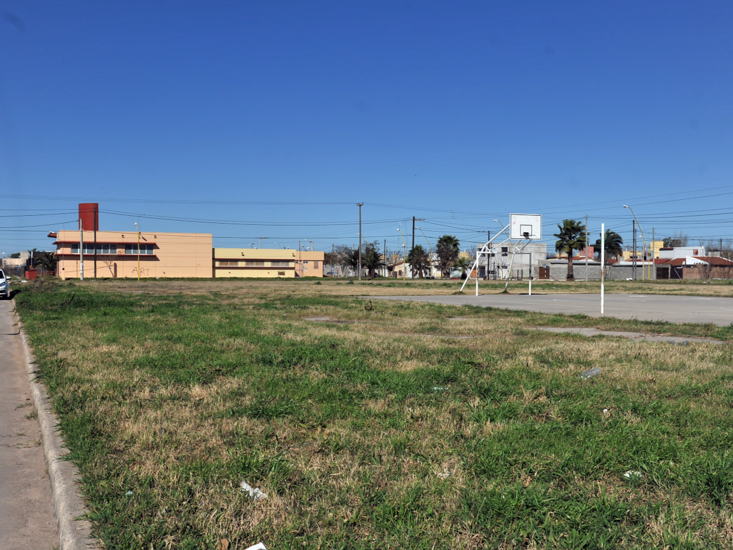 Concejales de la oposición piden que Barrio Ciudad tenga su plaza