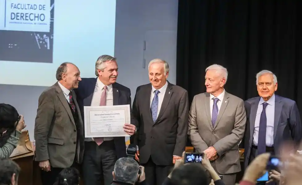Alberto Fernández recordó frase de Vidal sobre las universidades públicas y apuntó contra ella
