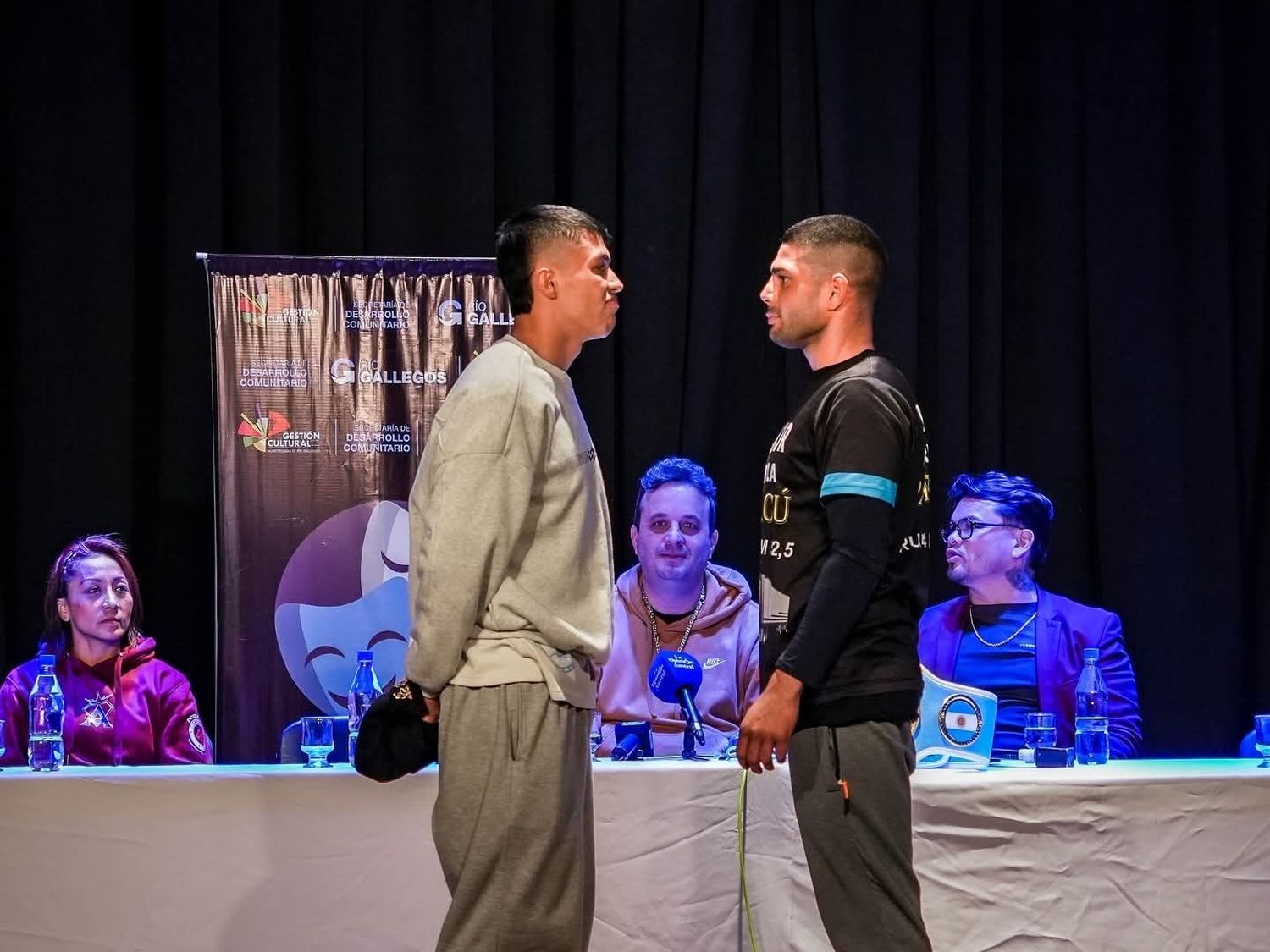 El boxeador local Jonathan “El Picante” Parada enfrenta esta noche al colombiano González en Río Gallegos
