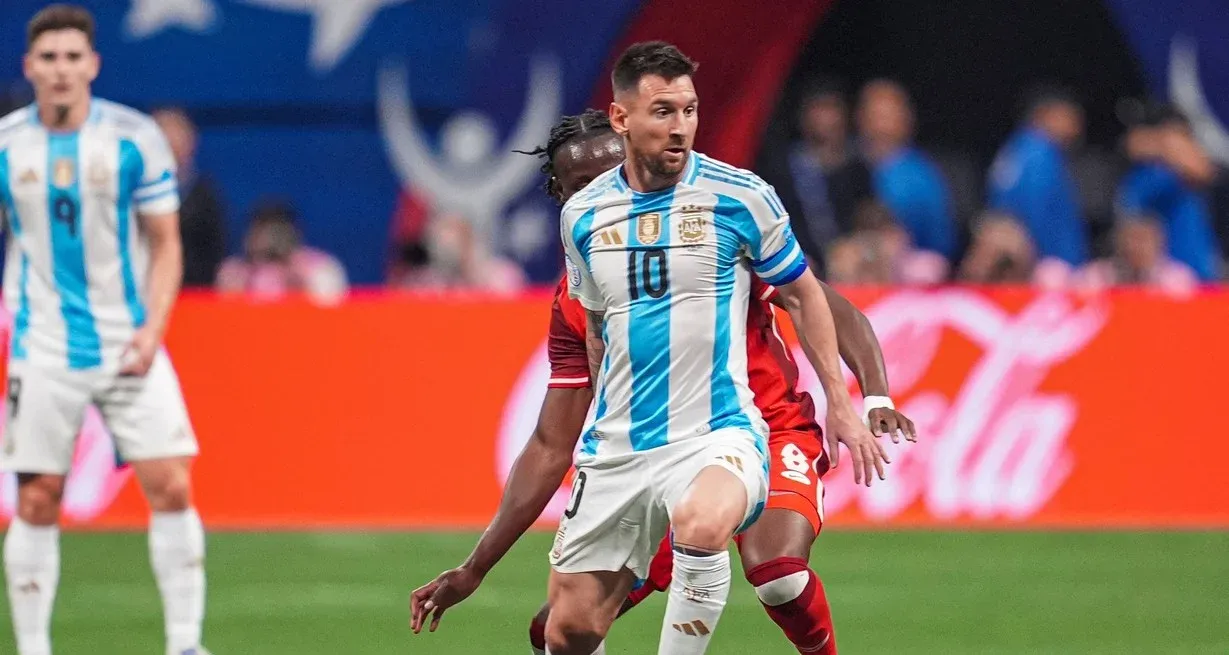 El astro argentino consiguió un nuevo récord en el encuentro ante Canadá. Crédito: Reuters