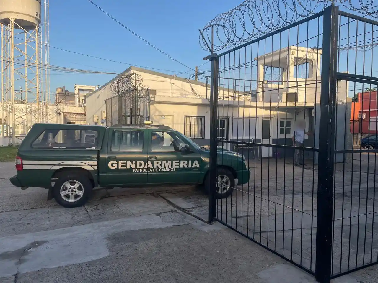 Desbaratan un clan familiar que operaba desde la cárcel y distribuían drogas a diferentes urbes de las provincias de Entre Ríos y Buenos Aires (1)