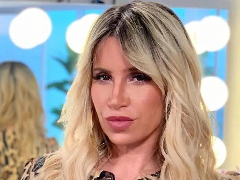 Florencia Peña posó totalmente desnuda y no dejó margen para la imaginación