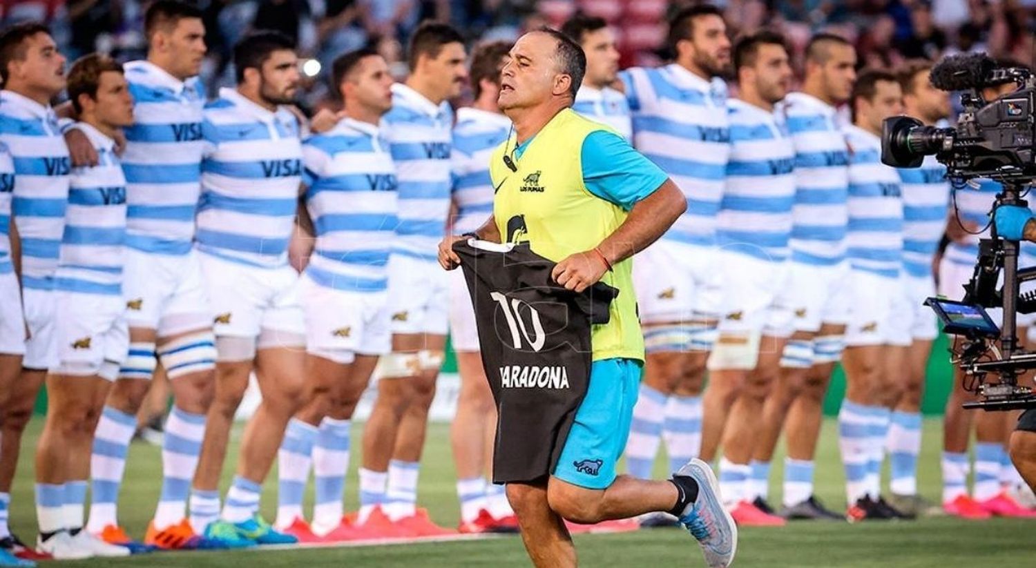 Los All Blacks homenajearon a Diego Maradona