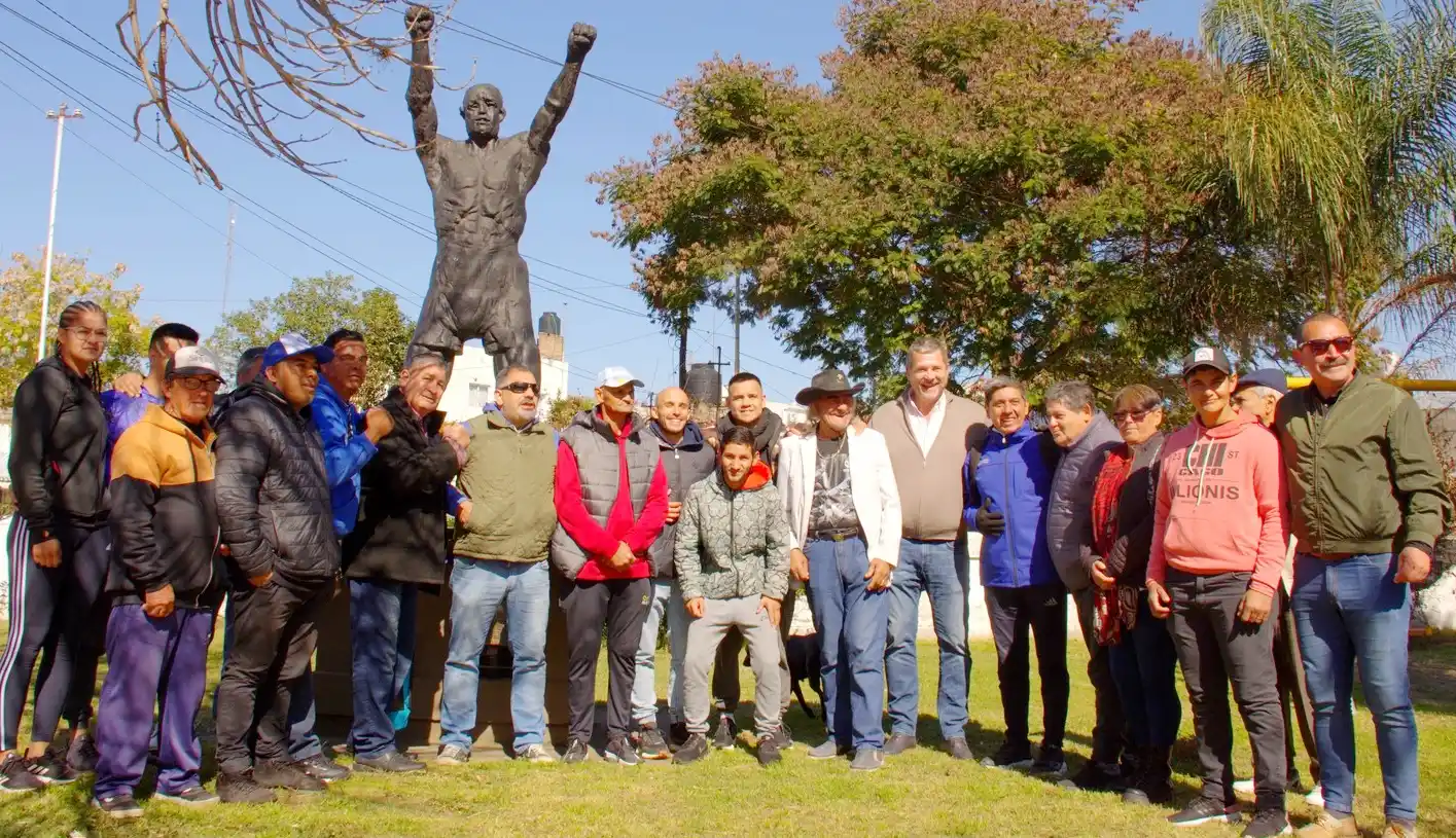 Concordia homenajeó a los púgiles locales