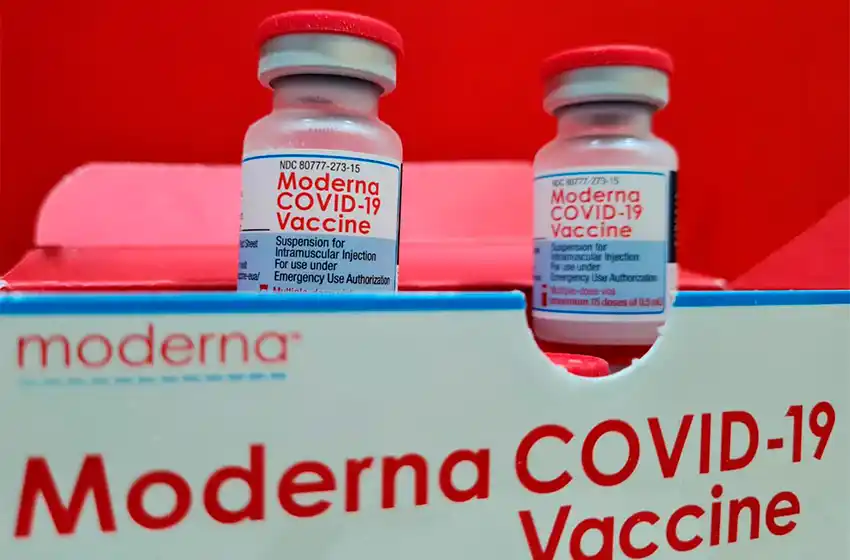 El Gobierno autorizó la aplicación de la vacuna Moderna para mayores de 12 años