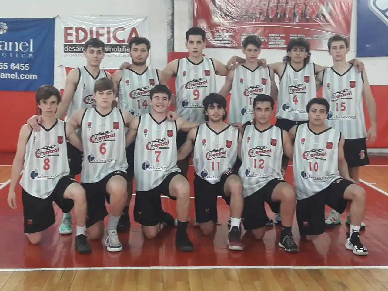 Racing y Central buscan un lugar en la siguiente fase de la Liga U19