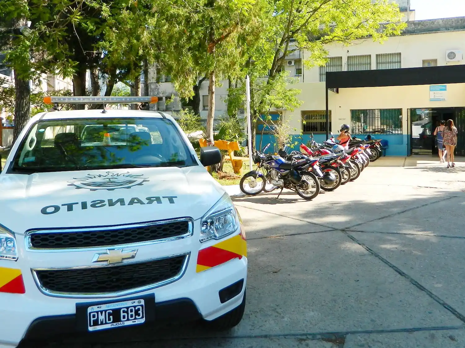 La Dirección de Tránsito y Transporte informa que se extiende la validez de las licencias profesionales