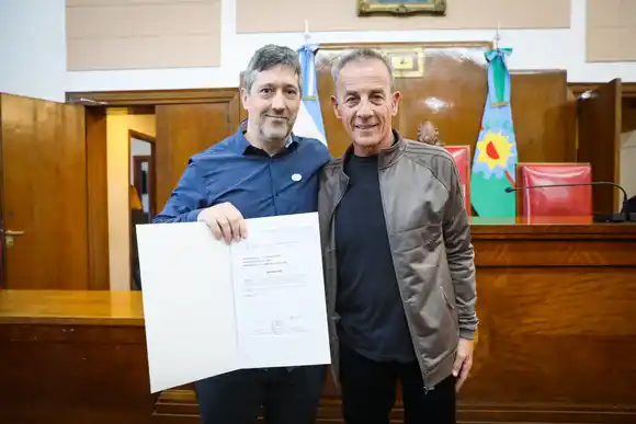 El Concejo reconoció de interés una novela que aborda la temática Malvinas