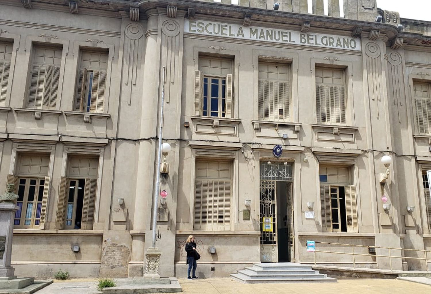 Aseguran que más de 200 chicos se pasaron a escuelas públicas