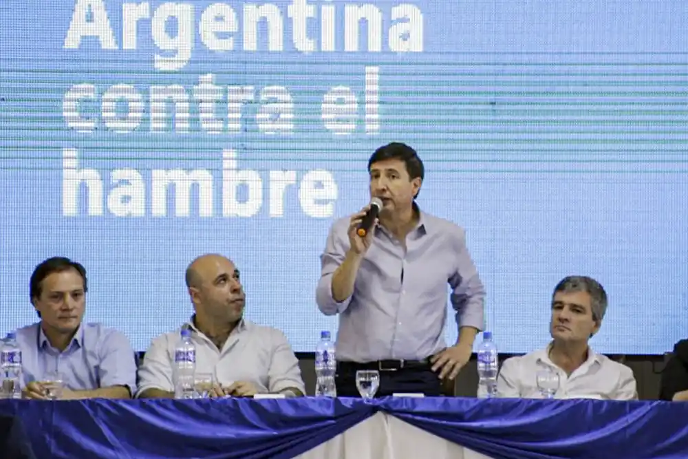 En enero distribuirán las tarjetas alimentarias en el Conurbano Bonaerense