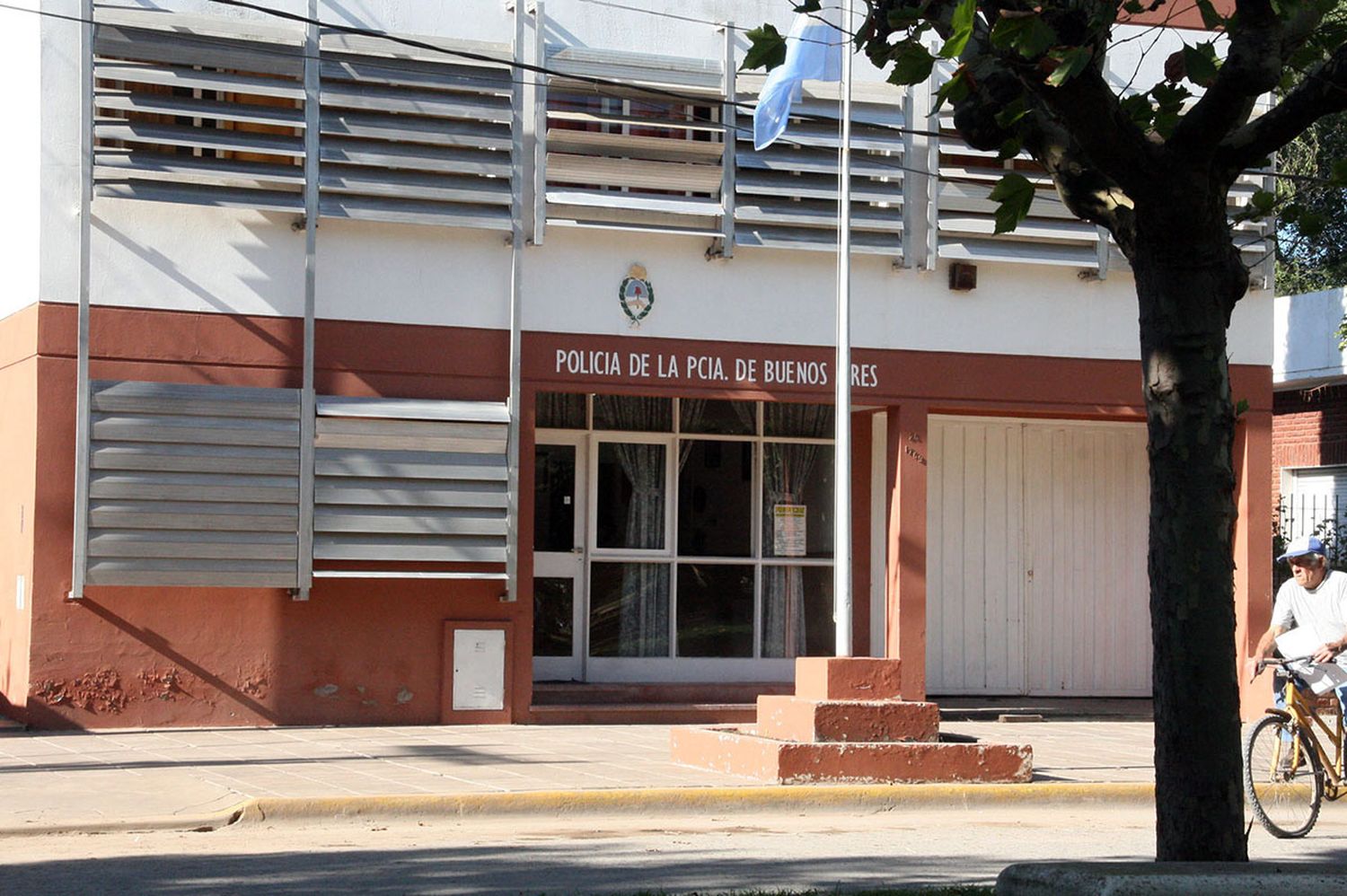 En Juan N. Fernández. Se registraron las reiteradas estafas a adultos mayores