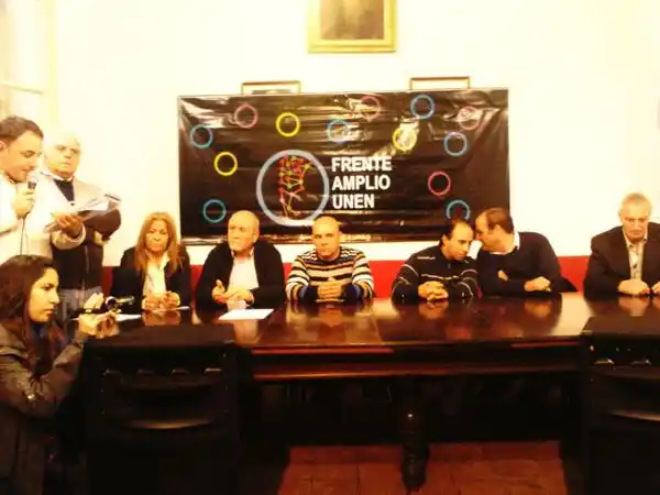 Elecciones 2015: Duras críticas a Cristina y Scioli en el lanzamiento de UNEN en Tigre