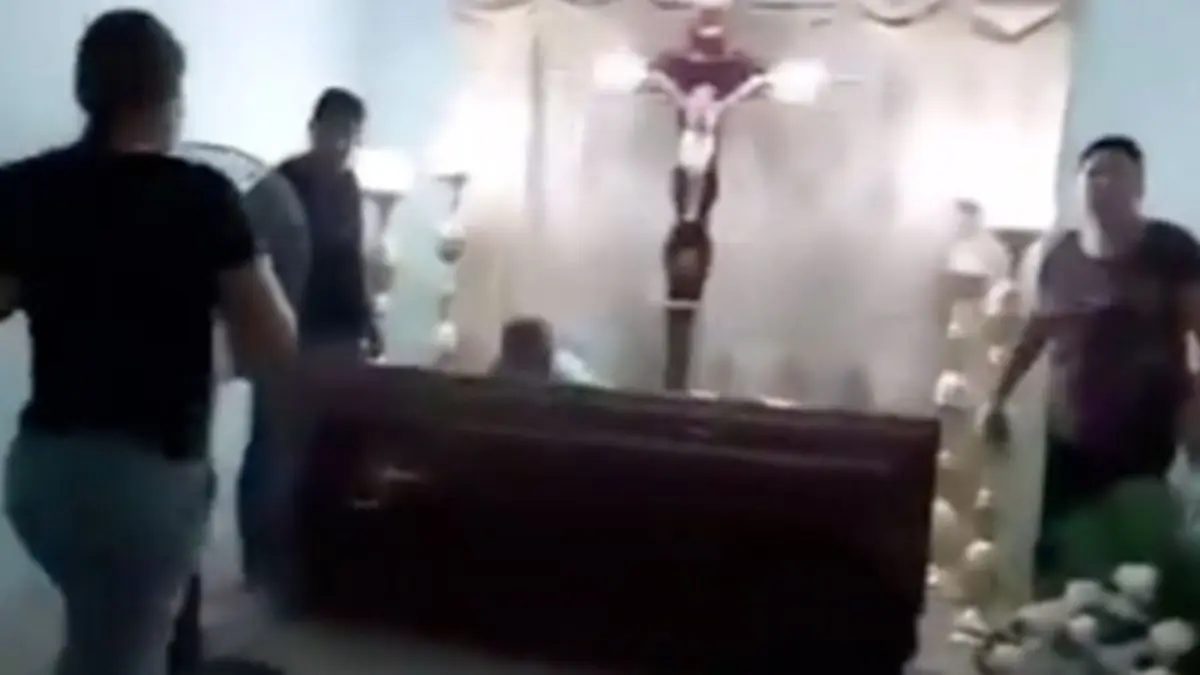 La dieron por muerta y revivió en su velorio, se encuentra en cuidados intensivos en un hospital ¿QUÉ DICE LA FAMILIA? (+ Video)