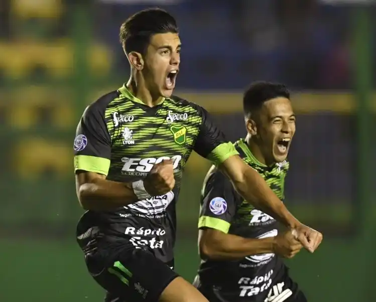 Castro: «Ganar partidos así da mucha alegría y confianza»