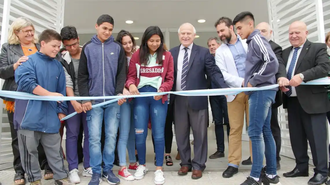 Lifschitz inauguró el nuevo edificio de la escuela EESO N° 510