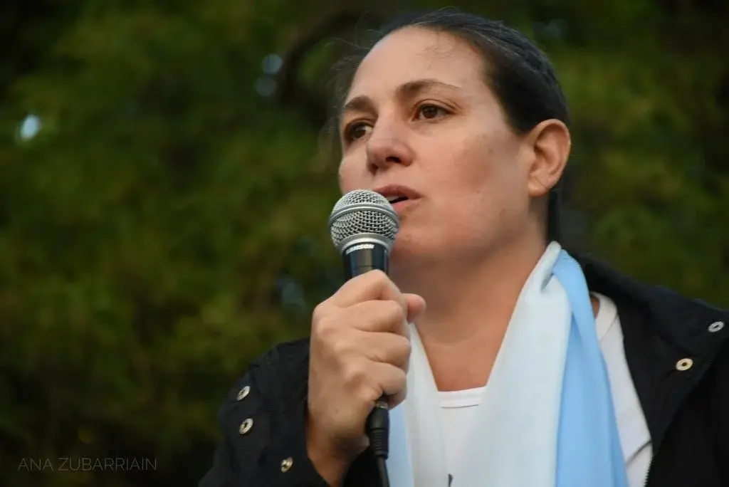 Bis no integra actualmente ningún espacio político.