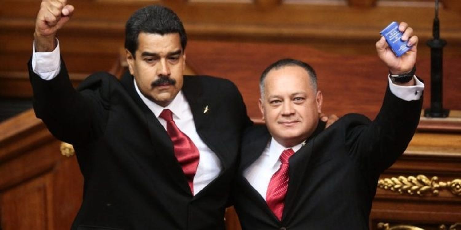ES OFICIAL: Justicia argentina formaliza orden de detención contra Maduro y Cabello