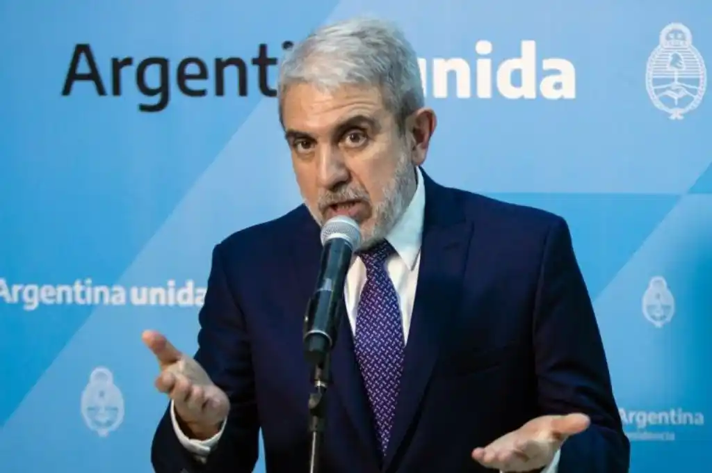  “Los mismos que critican no hacen”, aseguró Aníbal Fernández ante la violencia narco en Rosario  