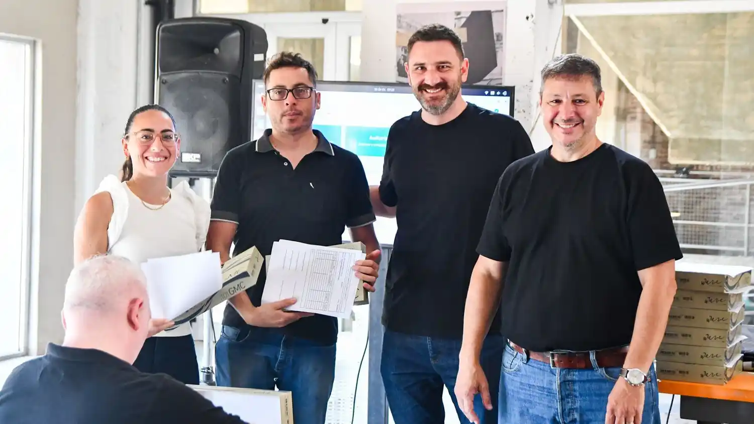 El acto en donde se procedió a la entrega de tablets.