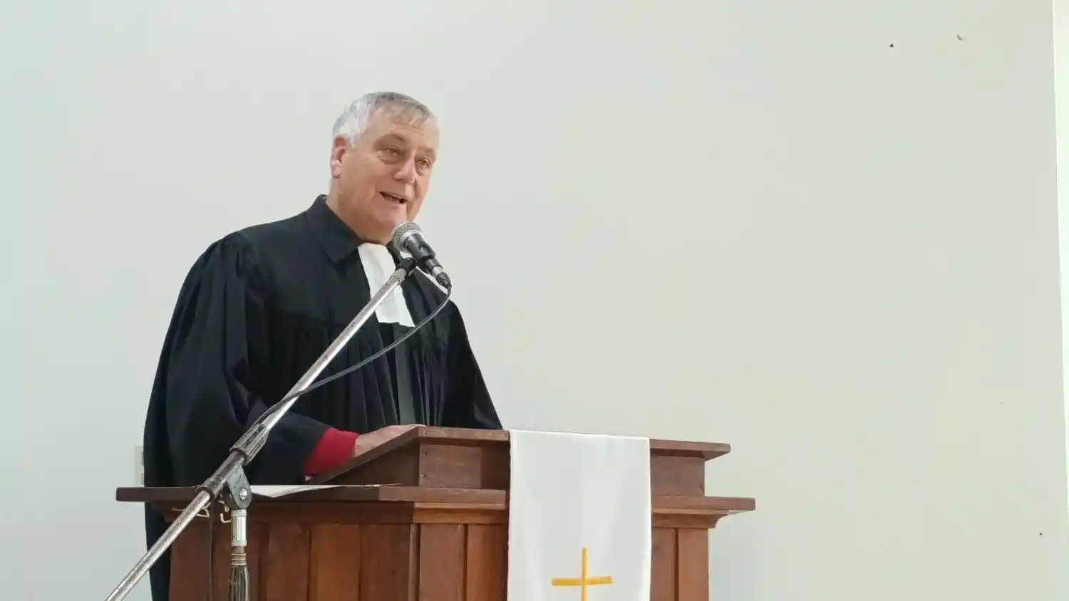 Pastor Darío Dorsch