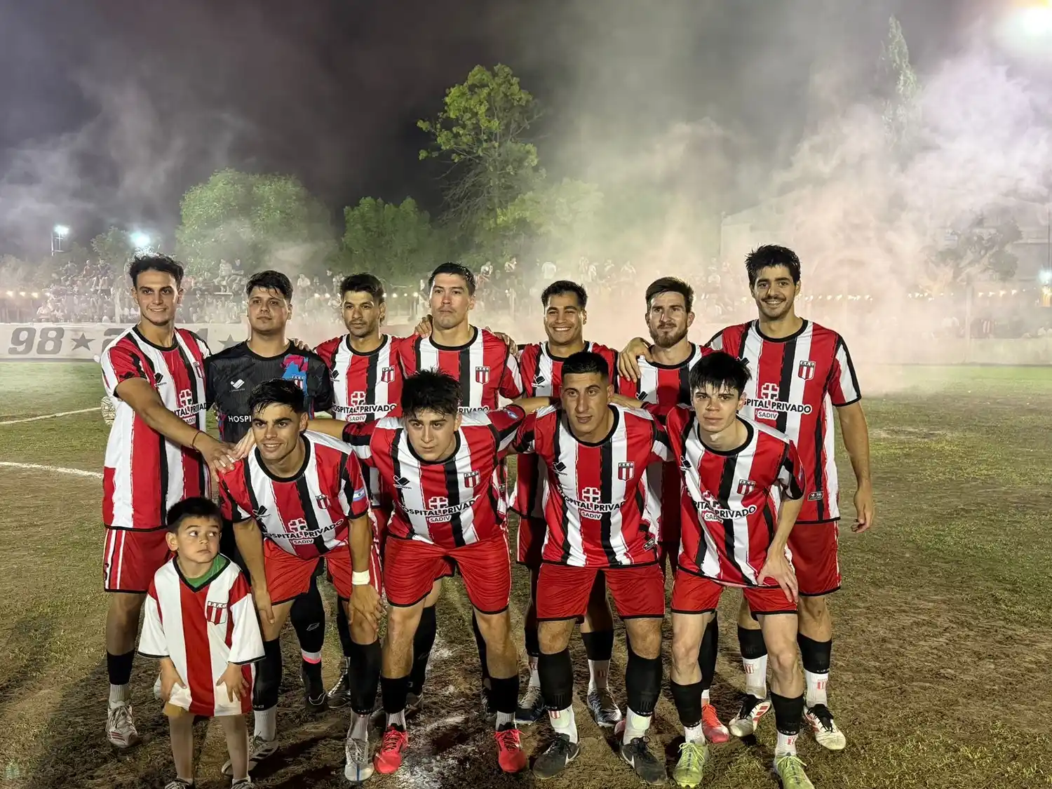 Paraná empató ante Regatas en su debut.