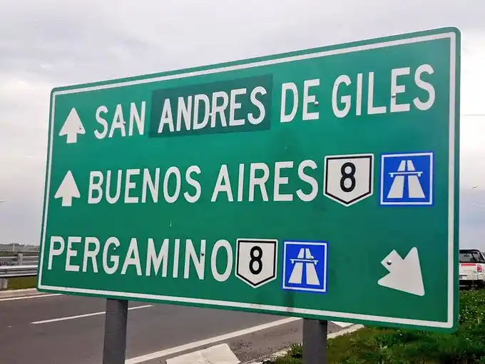 Corrigieron el error del cartel "San Antonio de Giles" en ruta 8