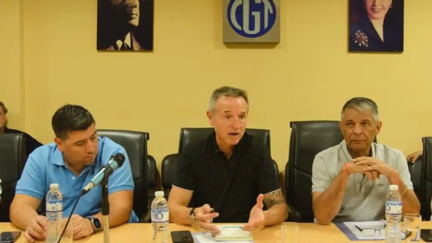 La nueva cúpula de la CGT acelera contactos con Diego Santilli para conocer el proyecto oficial de reforma laboral que impulsa el Gobierno (Foto: Captura de X/@SergioOPalazzo).