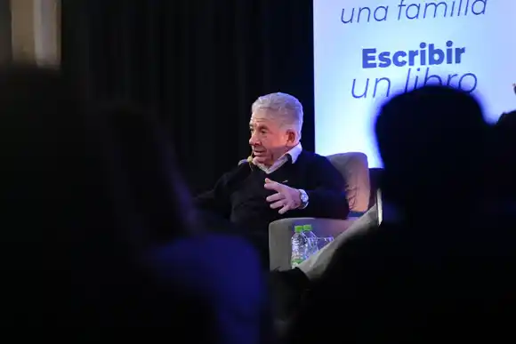 Los 100 años del Club Náutico, ya tienen su libro propio