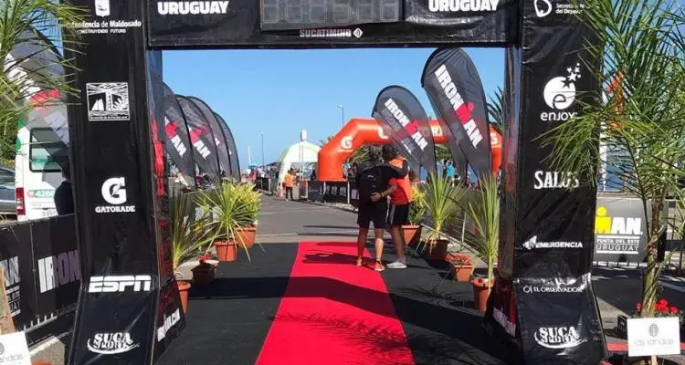 Nicolás Chipolini participó del medio Ironman de Punta del Este