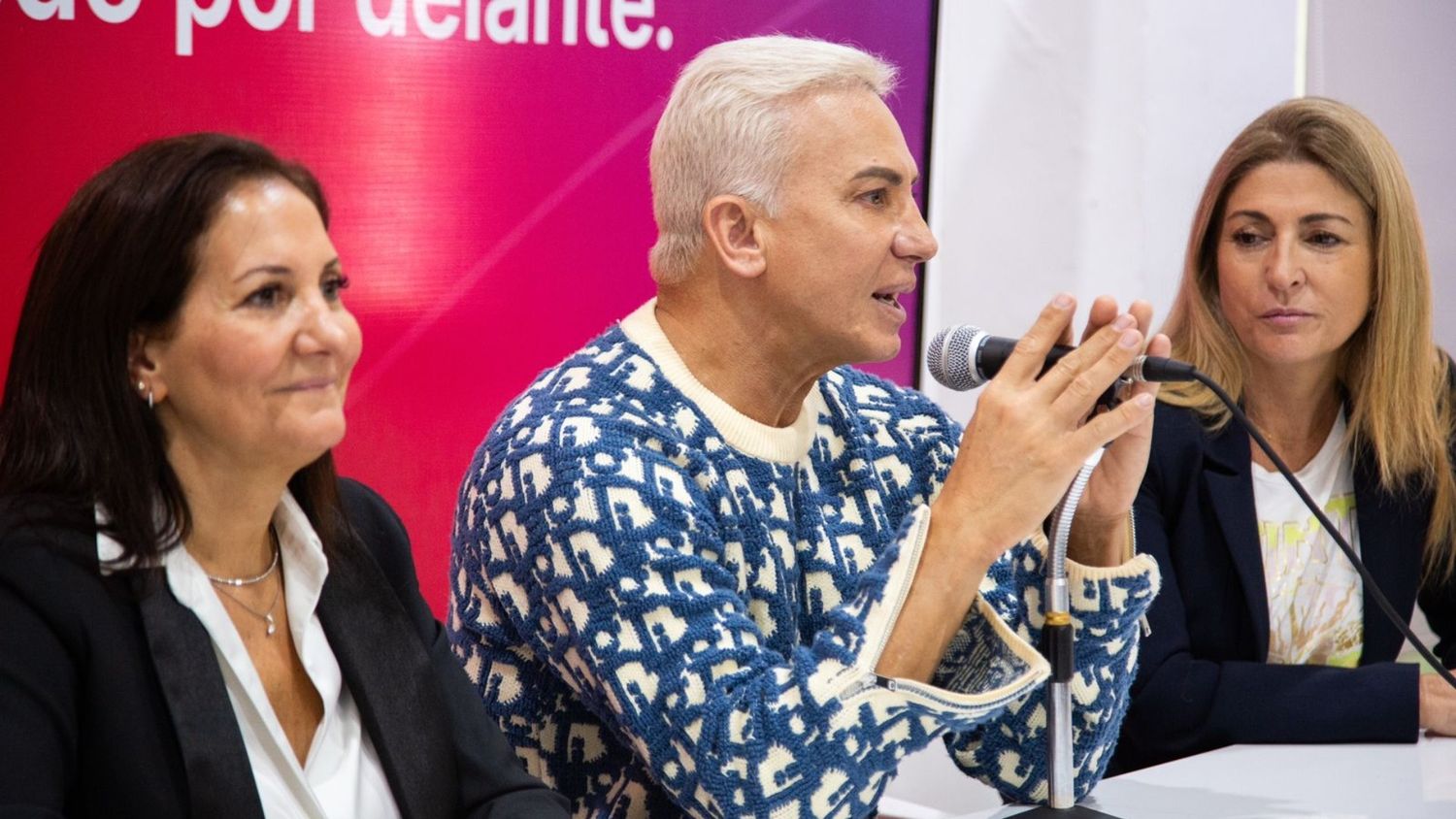 La provincia y Flavio Mendoza anunciaron una propuesta para la temporada de espectáculos en Rosario