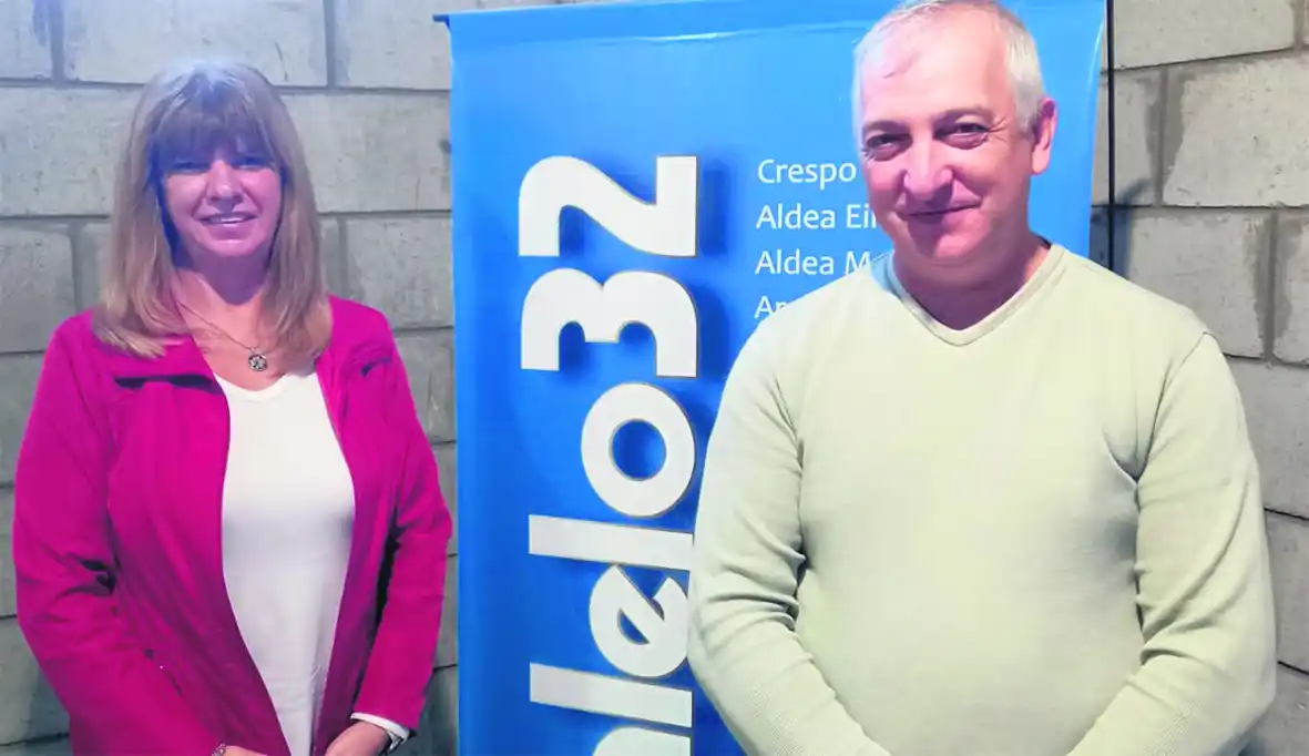 Mariela Galinger y Humberto Gross, presidente y secretario de la Filial Crespo de FAA