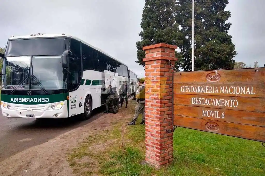 Efectivos de Gendarmería de otros puntos del país llegan a Santa Fe